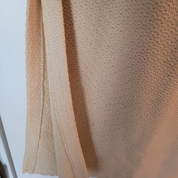 St. John Collection Long Boucle Knit Skirt Size 8 Light Yellow-Cream Color - Picture 3 of 13